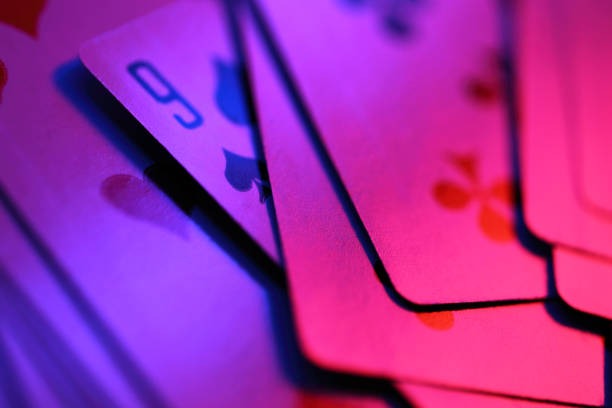 Live-dealer Baccarat session in HD multi-camera setup
